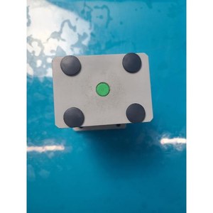 CKD AMD41-20-20 Utilisé comme pièce détachée d'équipement semi-conducteur d'occasion - Product Image 1