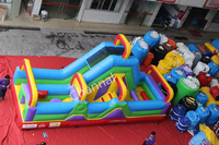 Parcours d'obstacles gonflable commercial à une voie avec toboggan et château gonflable à vendre
