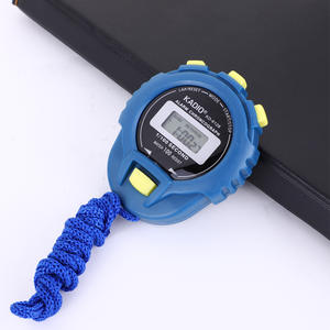 Cronómetro digital Kadio KD-6128, resistente al agua hasta 100 m, temporizador deportivo de 1/100 de segundo para natación, pista y campo, unisex - Product Image 5