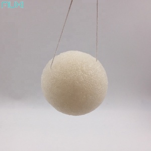 <span class=keywords><strong>Éponge</strong></span>s de <span class=keywords><strong>konjac</strong></span> biologiques de qualité supérieure en forme de demi-boule Puffs cosmétiques exfoliants au thé vert pour les soins de beauté avec logo personnalisé - Product Image 5