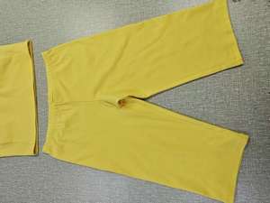 Atasan Crop untuk Set Loungewear Wanita Kerah Halter Celana Capri Bernapas Set 3 Potong dengan Bando Spandex/Katun Model Skinny Fit - Product Image 5