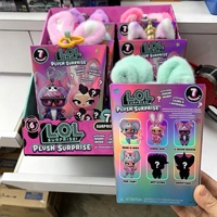 Authentique MGA LOL Surprise Plush Blind Box, Poupée Mode Mignonne à Oreilles de Lapin, Surprises à l'Intérieur, Accessoires Mix & Match, Jouet de Collection, Cadeau