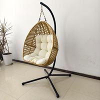 Moderne Simple Pliable PE Rotin Oeuf Chaise Balcon Suspendu Chaise De Jardin Patio Balançoire avec Support En Métal Mobilier D'extérieur