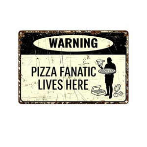 Plaque Murale Métallique Vintage Effet Vieilli « Les Fanatiques de la Pizza Habent la Maison » – Décoration Murale Amusante pour Cuisine, Restaurant, Bar – Idée Cadeau - Product Image 4