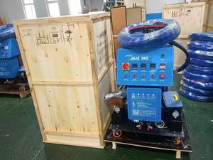 Máquina <span class=keywords><strong>de</strong></span> inyección <span class=keywords><strong>de</strong></span> espuma <span class=keywords><strong>de</strong></span> PU <span class=keywords><strong>de</strong></span> bajo <span class=keywords><strong>precio</strong></span>, suministro <span class=keywords><strong>de</strong></span> fábrica, para suelo <span class=keywords><strong>de</strong></span> pared - Product Image 4