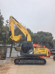 Excavadora de Orugas KOBELCO SK200 Usada con Pocas Horas en Excelentes Condiciones, SK200 SK350 SK260 con Longitud EXTENDIDA para Excavación de Zanjas - Product Image 4