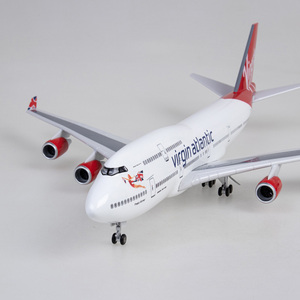 โมเดลเครื่องบินเรซิ่น บีอีโอ <span class=keywords><strong>747</strong></span>-<span class=keywords><strong>400</strong></span> ของเวอร์จินแอตแลนติก ขนาด 1/150 ยาว 47 ซม. พร้อมล้อเหวี่ยง - Product Image 4