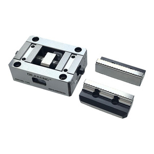 DEJIACNC KHS100-135 Mors de <span class=keywords><strong>fraisage</strong></span> auto-centrant manuel haute précision 0-108 mm pour machines CNC 3/4/5 <span class=keywords><strong>axes</strong></span> - Product Image 3
