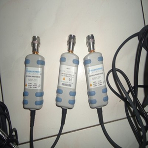 Sonda de Potencia de Banda Ancha NRP-Z81 Rohde & Schwarz Usada, Alta Precisión, IP67, 10 kW - Product Image 4