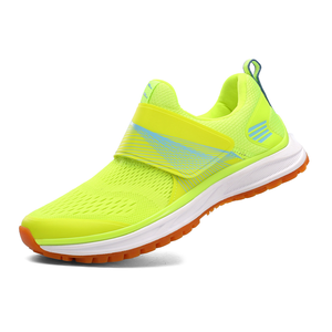 Chaussures de cyclisme professionnelles pour femmes, nouveau design tendance, boucle élégante, empeigne en mesh, semelle extérieure en caoutchouc pour le spinning - Product Image 4