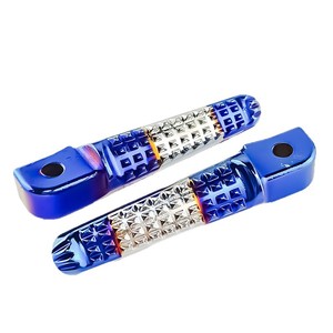 Pedal de Motocicleta Qiangye, Aleación de Aluminio CNC, Modificación Universal, Resistente al Desgaste, Azul, Plateado, Dorado, Rojo - Product Image 4