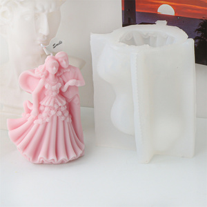 Stampo in Silicone per Statuette Aromatiche di Sposi, Strumento per Dolci Fai-da-Te, Stampo per Sapone Artigianale e Gesso a Tema Coppia di Sposi, per San Valentino - Product Image 3