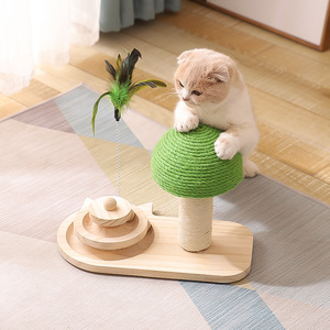 ของเล่นหมุนรูปเห็ด ทำจากไม้เนื้อแข็ง พร้อมที่ลับเล็บแมวจากเส้นใยป่านศรนารายณ์ ทนทานต่อการใช้งาน อุปกรณ์สำหรับแมวเพื่อความบันเทิงในตัวเอง - Product Image 1