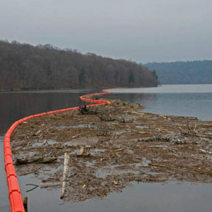 EPSフォーム充填円筒フロートビーチセキュリティ障壁フローティング封じ込めブーム用海洋用品 - Product Image 1