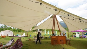 Tentes de glamping de luxe solaires quatre saisons pour 300 personnes, flexibles et combinables, pour activités professionnelles, loisirs, plage et désert - Product Image 4