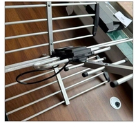 Antenne HDTV Yagi extérieure à gain élevé 18dBi avec réflecteurs d'angle pour une réception DVB-T2 longue portée