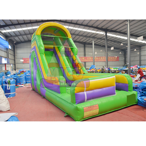 Château gonflable extérieur robuste sur mesure avec toboggan aquatique gonflable vert de 23 pieds à vendre - Product Image 3