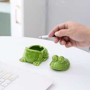 <span class=keywords><strong>Cendrier</strong></span> <span class=keywords><strong>grenouille</strong></span> créatif vert avec couvercle, petit <span class=keywords><strong>cendrier</strong></span> d'intérieur coupe-vent en céramique de 4 pouces - Product Image 3