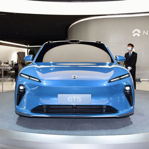 Apariencia encantadora 2024 New Energy <span class=keywords><strong>NIO</strong></span> <span class=keywords><strong>ET5</strong></span> 4 puertas 5 asientos Coche eléctrico de lujo 2024 con el mejor <span class=keywords><strong>precio</strong></span> - Product Image 2