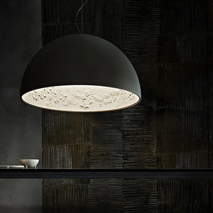 Illuminazione Moderna e Minimalista per Ristoranti, Lampade Sospese Uniche e Creative per Giardini, Lampade a Mezzaluna in Resina Stile Nordico - Product Image 5