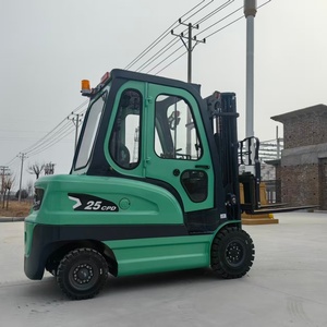 Sıcak Fırsat Kapalı Kabinli Dört Tekerlekli 2.5 <span class=keywords><strong>Ton</strong></span> Yüksek Verimli Lityum Bataryalı Forklift <span class=keywords><strong>4.5</strong></span> m Triplex Mastlı - Product Image 6