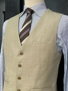 <span class=keywords><strong>Gilet</strong></span> Elegante Classico <span class=keywords><strong>Beige</strong></span> in Tessuto con Scollo a V MTM OEM, Traspirante, Formale, Corto, per Matrimoni e Feste, <span class=keywords><strong>Gilet</strong></span> da <span class=keywords><strong>Uomo</strong></span> - Product Image 5