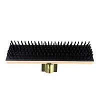 Brosse de nettoyage industrielle robuste pour sols en bois avec poils en nylon rigides pour le nettoyage de terrasses, patios et surfaces en béton en extérieur (DIY)