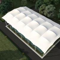 Structure de membrane tendue architecturale en PVDF pour abri solaire extérieur de terrain de basket-ball