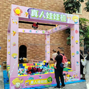 Installations de divertissement personnalisées à grande échelle avec machines de poupées à <span class=keywords><strong>action</strong></span> réaliste pour sites touristiques extérieurs, dotées de suspension humaine - Product Image 4