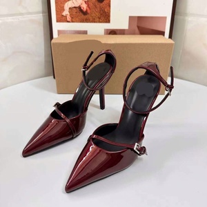 Summer New High Heel Damenschuhe Hochwertige spitze Stiletto Mouller Schuhe mit einem Knopf riemen Damen Sandalen - Product Image 1