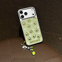 Nuova Cover per iPhone 17 16 15 14 Pro Max con Ciondoli a Forma di Fragola Sfumata Arcobaleno, Avocado Bling, Laser IMD e Catena Dorata