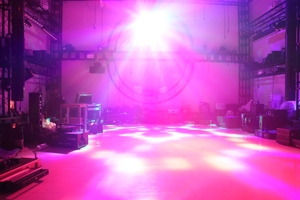 RGB Disco DJ Beam Proyector de luz láser DMX Remoto Estroboscópico Efecto de iluminación de escenario Fiesta de Navidad Vacaciones Luces de Halloween - Product Image 6
