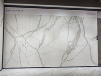 Calacatta Carrelage en marbre blanc grand format Dalle en porcelaine Escaliers en pierre frittée