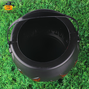 FANKASI Halloween Candy <b>Bucket</b> Round <b>Plastic</b> Outdoor Decor Prop - Product Image 3
