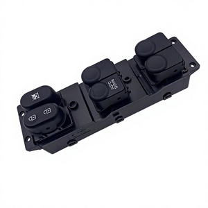 สวิตช์ยกกระจกสำหรับฮุนได เวอร์นา รุ่น 93570-0U110 แบบควบคุม 4 ทิศทาง 12V ไฟฟ้า สำหรับรุ่นปี 2010-2017 - Product Image 3