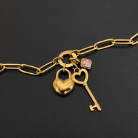 Pulsera de Cadena de Acero Inoxidable Chapada en Oro de 14K para Mujer, con Cierre de Corazón, Llave y Circonita Rosa, Joyería Emanco