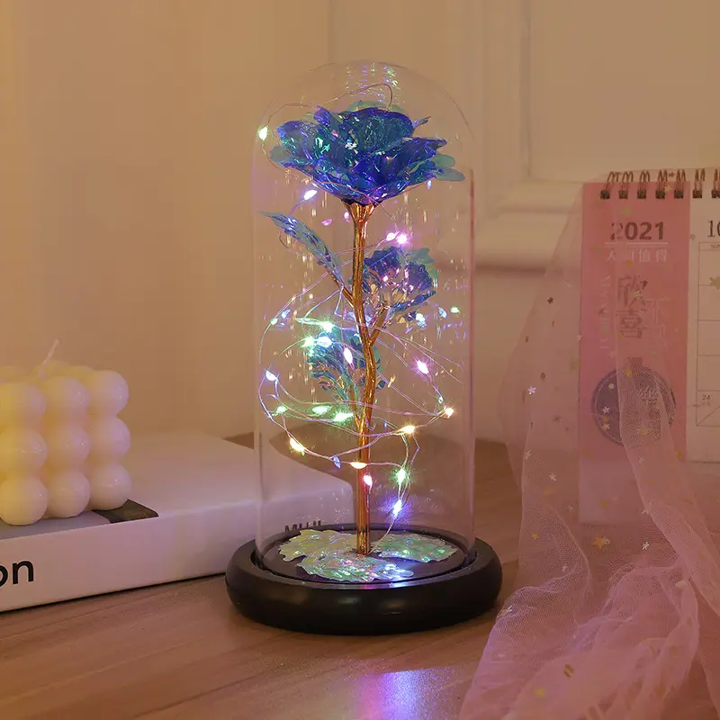 가장 인기있는 아이템 발렌타인 데이를위한 LED와 선물 상자이있는 장미 꽃 보존 꽃