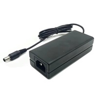 Adaptador de Corriente CA/CC de 24V 4A, Fuente de Alimentación Conmutada para Tiras LED, Cámaras CCTV y Routers, con Alta Eficiencia y Voltaje Estable