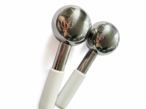 ลูกกลิ้งไอซ์โกลบสำหรับใบหน้าดูแลผิวหน้าโลโก้ตามสั่ง - Product Image 6