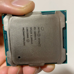 <strong>Intel</strong> <strong>Xeon</strong> E5-2699V4 SR2JS 22 Cores 44 Threads 2.2GHz LGA 2011 <strong>Processor</strong> - Product Image 2