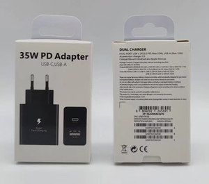 Chargeur mural <span class=keywords><strong>USB</strong></span>-C 3 ports en gros d'usine, charge rapide QC4.0, charge sans fil magnétique 18W pour téléphones mobiles et appareils - Product Image 1