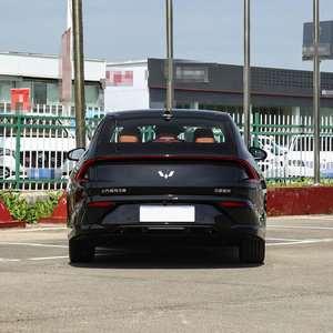 Wuling Starlight Sedán Híbrido Enchufable 150km Automático Turbo Conducción Inteligente Techo Solar Panorámico Distancia Entre Ejes Larga Gran Espacio - Product Image 5