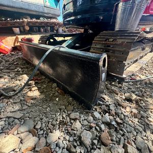 Offre Spéciale – Mini-Excavatrice Hydraulique d'Occasion Yanmar ViO55, 5 Tonnes de Poids en Service, Bon État, Moteur et Pompe d'Origine - Product Image 6