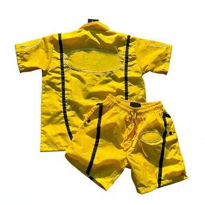 Conjunto de Camiseta Polo y Pantalones Cortos de Punto Personalizados para Hombre, Transpirables, Resistentes al Viento, con Logotipo Frontal, Estilo Urbano, para Playa y Verano - Product Image 2