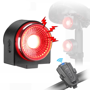A8 Pro 自転車リアライト多機能 LED 自転車テールランプセキュリティアラーム IP65 防水 USB 充電式バッテリー夜間走行 - Product Image 1