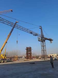 Crane Menara Flat-Top 8 Ton Kapasitas Beban Tinggi, Crane Menara <span class=keywords><strong>Derrick</strong></span> 6T, <span class=keywords><strong>Hoist</strong></span> Bangunan 2T untuk Tenaga Kerja dan Material - Product Image 2