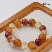 Collier artisanal en argent de Han Qian'er avec cristaux naturels rouges, dorés, en forme de fraise, de citron et de trompette blanche, orné de strass, fait main, cadeau pour femme