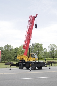 รถเครนสำหรับงานหนัก SRC1100T 110 ตัน ราคาประหยัด - Product Image 3