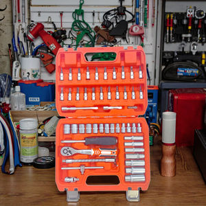 Boîtes <span class=keywords><strong>à</strong></span> <span class=keywords><strong>outils</strong></span> combinées orange <span class=keywords><strong>à</strong></span> 72 dents Ensemble de 53 pièces <span class=keywords><strong>à</strong></span> cliquet poli Autres <span class=keywords><strong>outils</strong></span> <span class=keywords><strong>à</strong></span> main du mécanicien Mallette rigide OEM personnalisable - Product Image 2