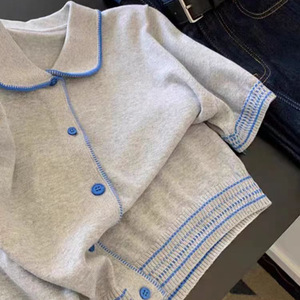 Cárdigan Gris de Punto para Mujer, Manga Corta, Cuello Camisero, Patrón de Rayas de Algodón, Cierre de Botón, Estilo Veraniego - Product Image 2